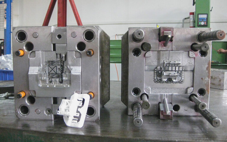 How Can We Make Molds To Reduce Costs For Low Volume Plastic Products With An Output Of Less Than 10,000?