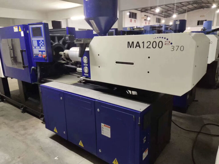 The Precautions For Maintenance And Adjustment Of Injection Molding Machines