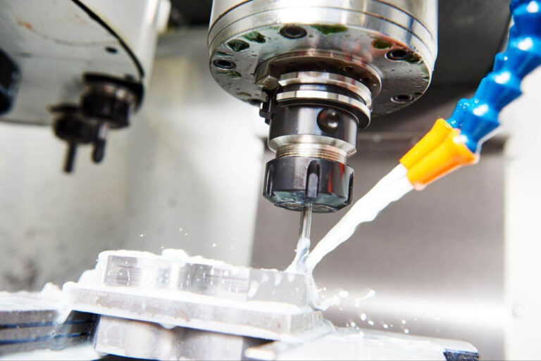 How To Choose CNC Cutting Fluid? It Is Related To Machining Accuracy And Tool Life